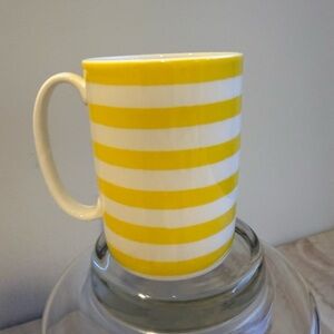 “With a Twist” Lenox kate spade Yellow and White Striped Ceramic Mug